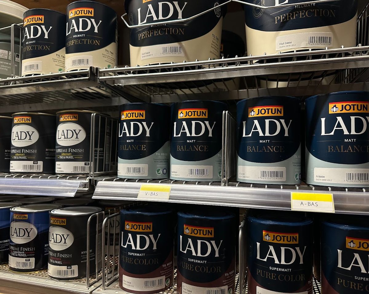 Jotun LADY i butiken